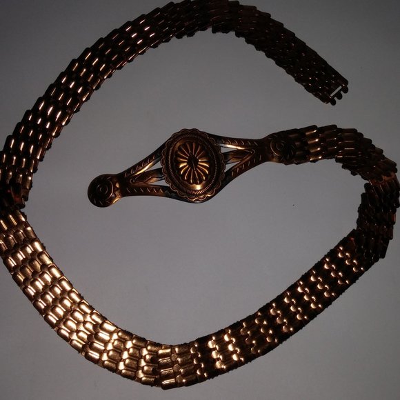 Vintage 1950's Fish Scale Copper Elastic Waist Belt Southwestern Concho - Picture 5 of 6